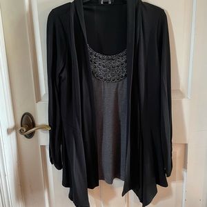 AB Studio Ladies Medium long sleeve cardigan with attached tank